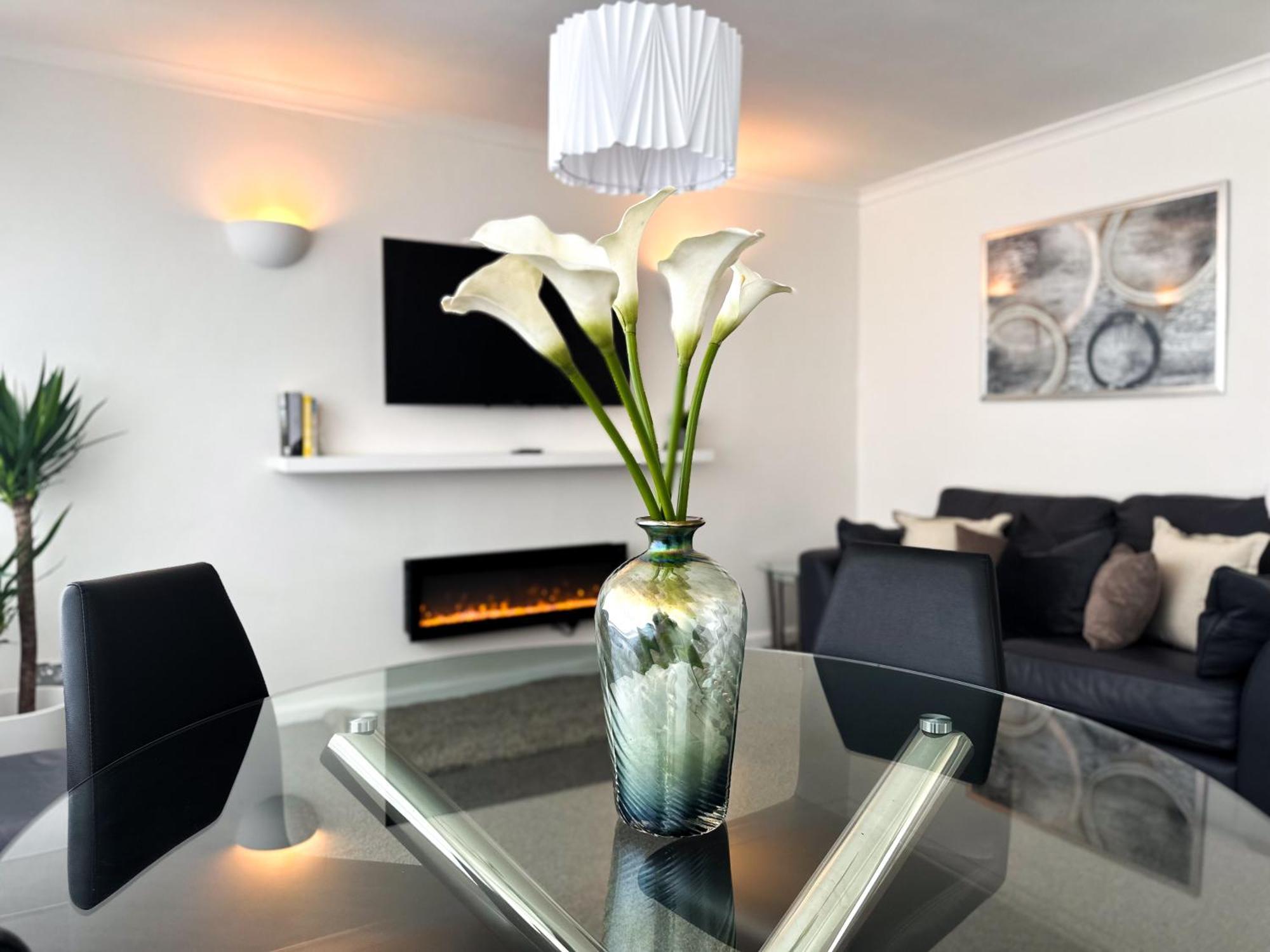 Contemporary And Cosy Birmingham Apartment- Free Parking & Wi-Fi Exterior foto