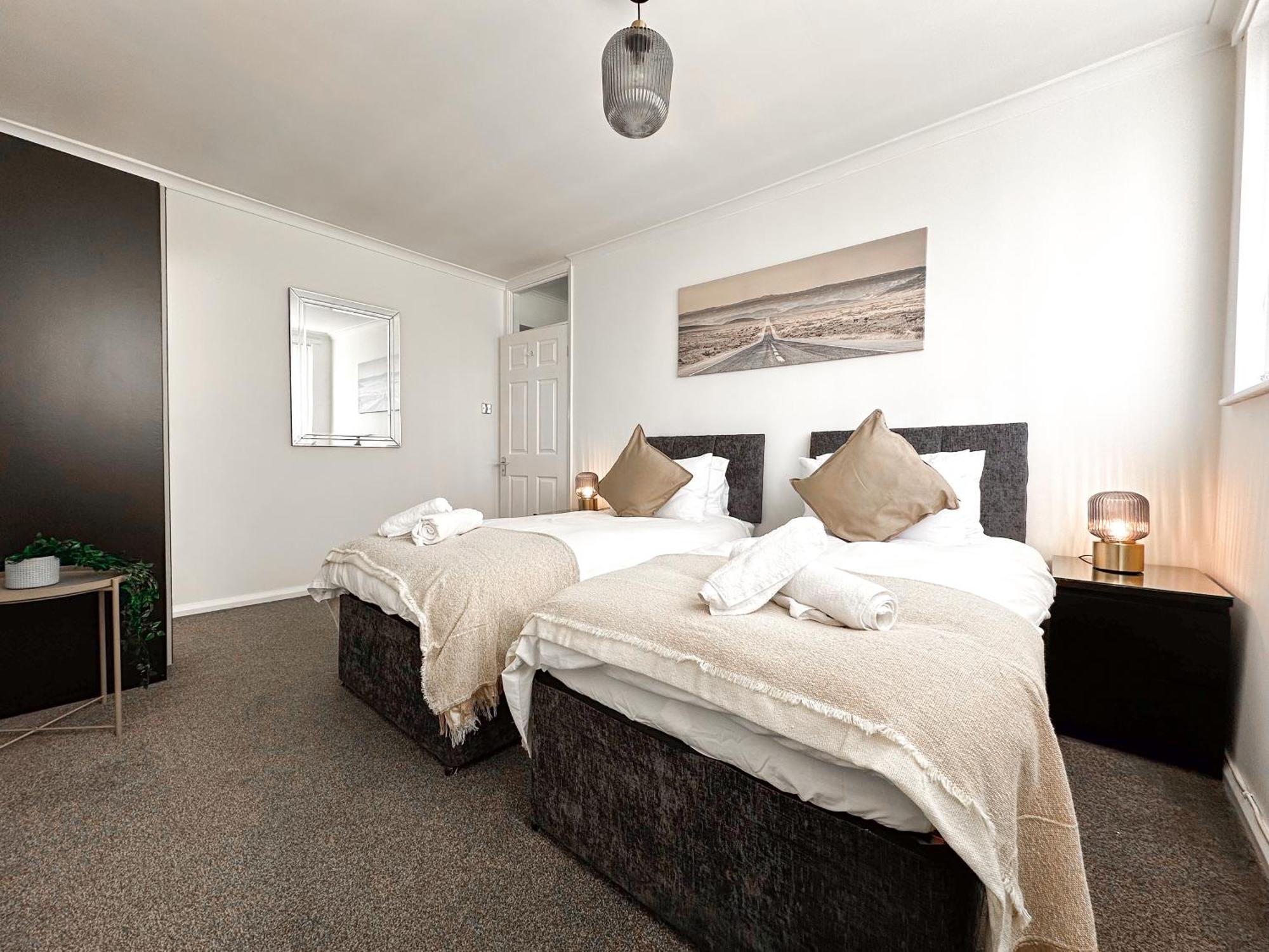 Contemporary And Cosy Birmingham Apartment- Free Parking & Wi-Fi Exterior foto