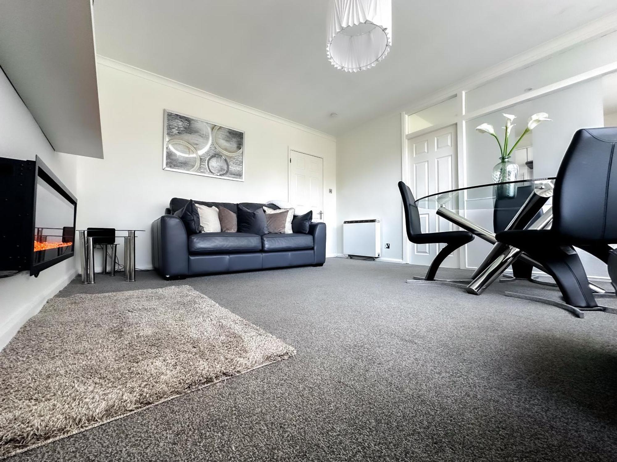 Contemporary And Cosy Birmingham Apartment- Free Parking & Wi-Fi Exterior foto