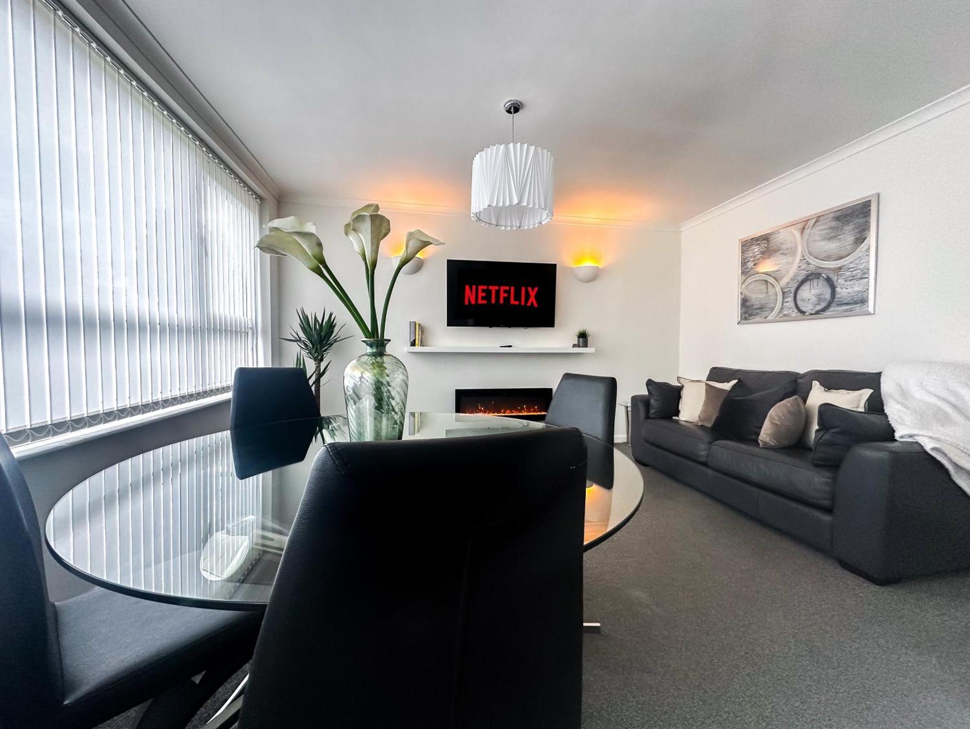 Contemporary And Cosy Birmingham Apartment- Free Parking & Wi-Fi Exterior foto