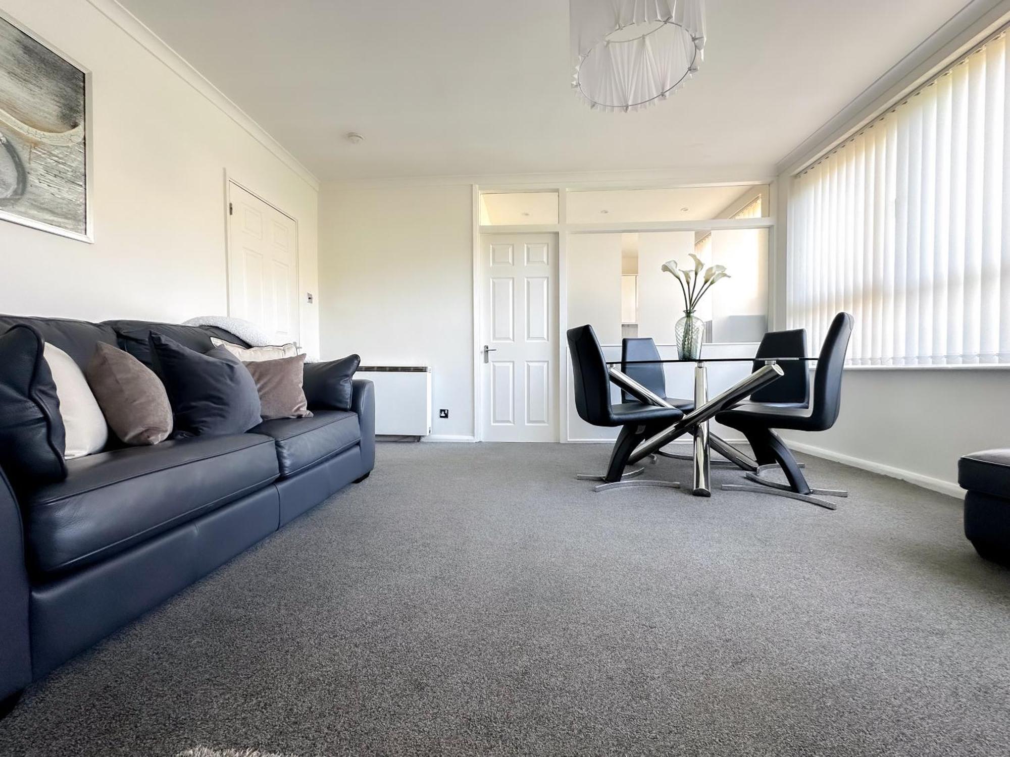 Contemporary And Cosy Birmingham Apartment- Free Parking & Wi-Fi Exterior foto